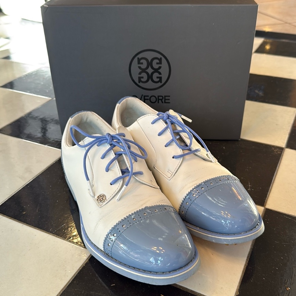 G/FORE Ladies Cap Toe Gallivanter Golf Shoes, US Size 8.5